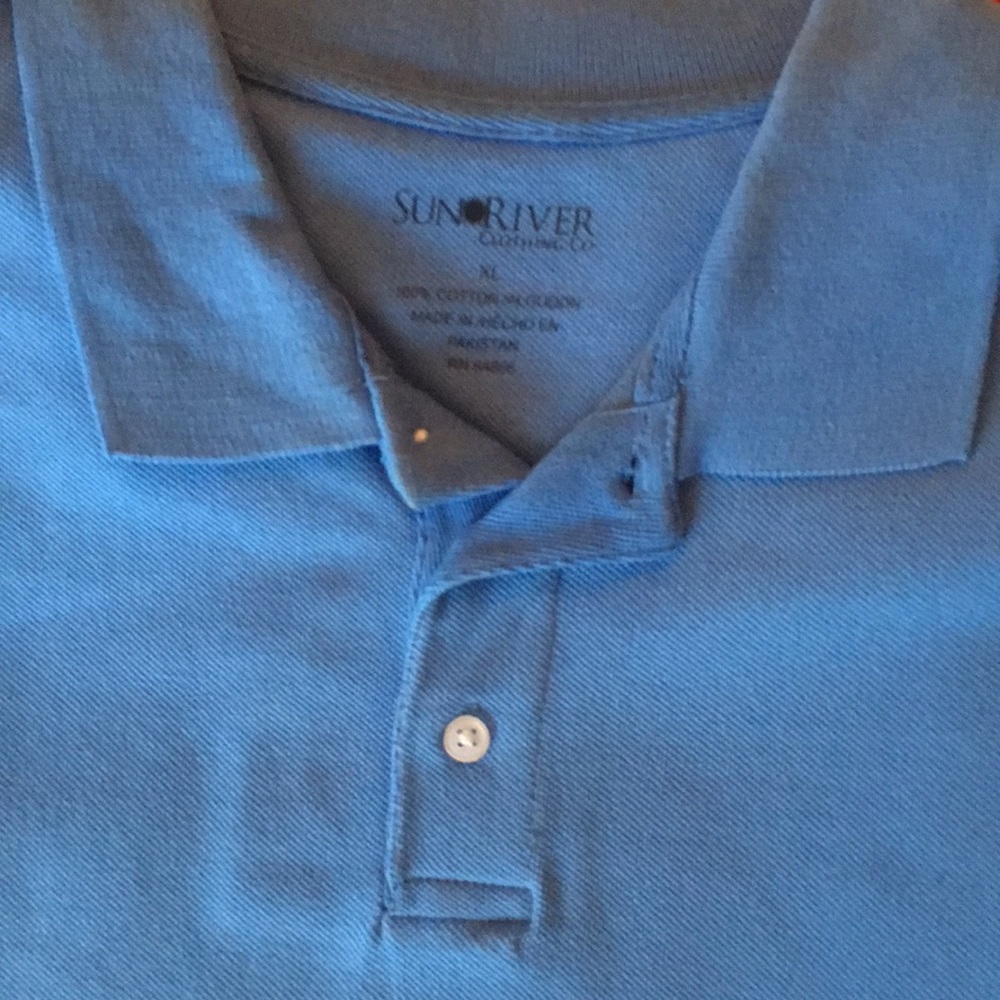 🚨 last chance Blue polo Accepting offers
